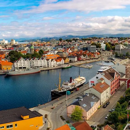 A Place To Stavanger, 8 Διαμέρισμα